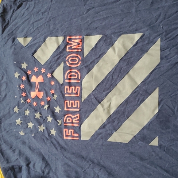 Under armor freedom T-shirt - size extra large - Picture 2 of 10